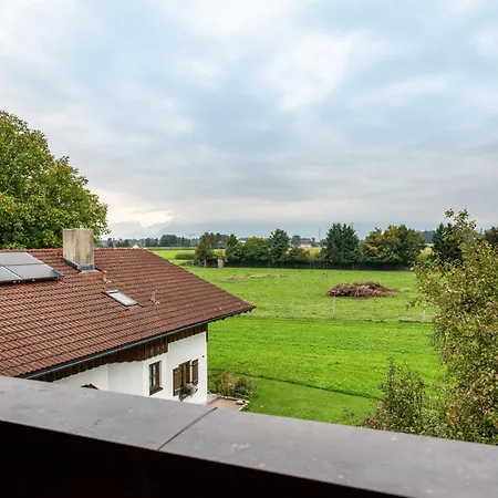 Staufenblick Apartman *